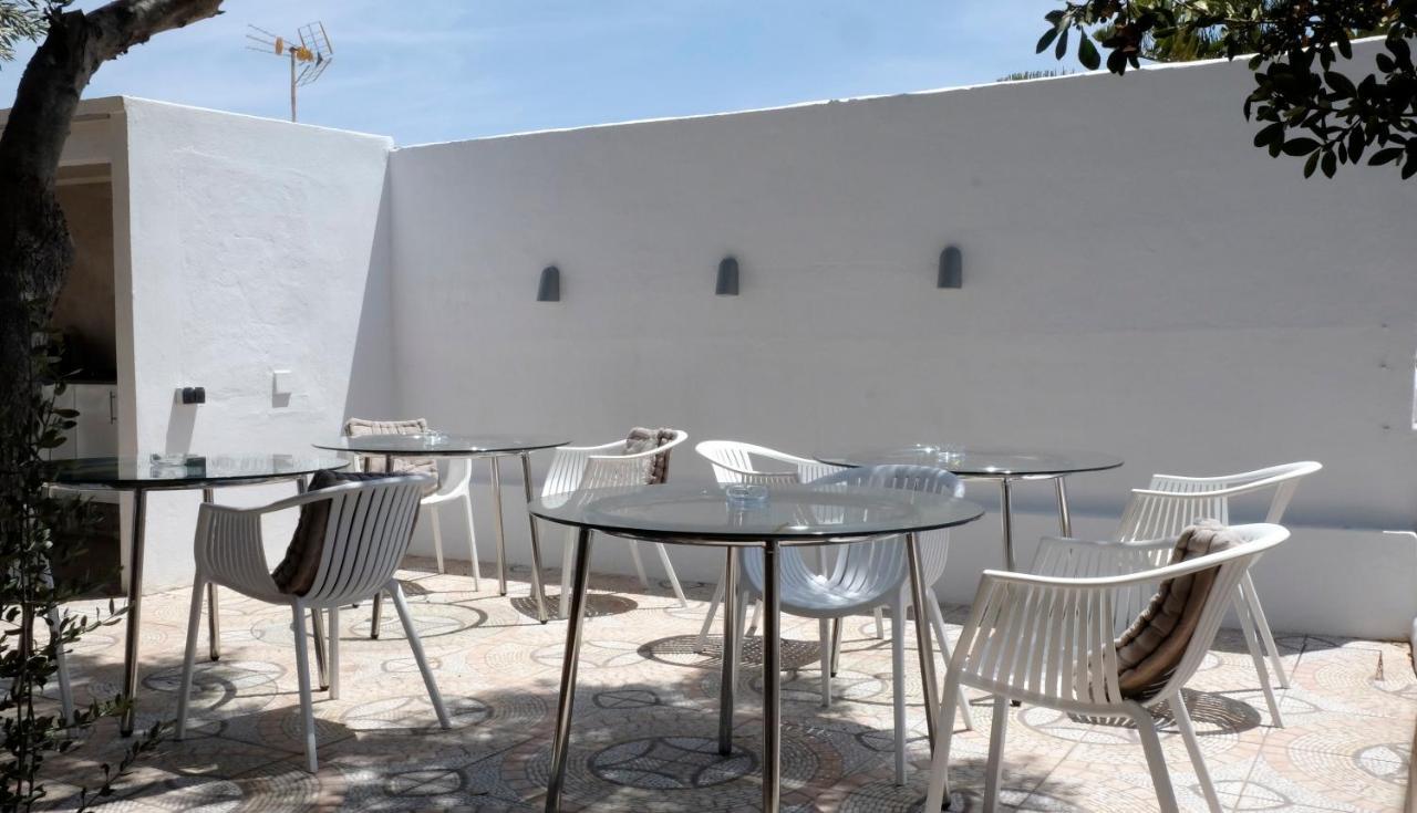 Starbal Apt Es Castell  Exterior photo