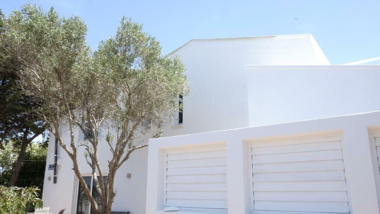 Starbal Apt Es Castell  Exterior photo